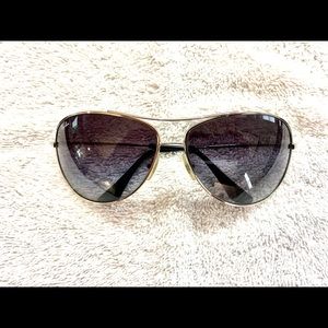 Men’s Ray Ban Aviator Sunglasses - Black